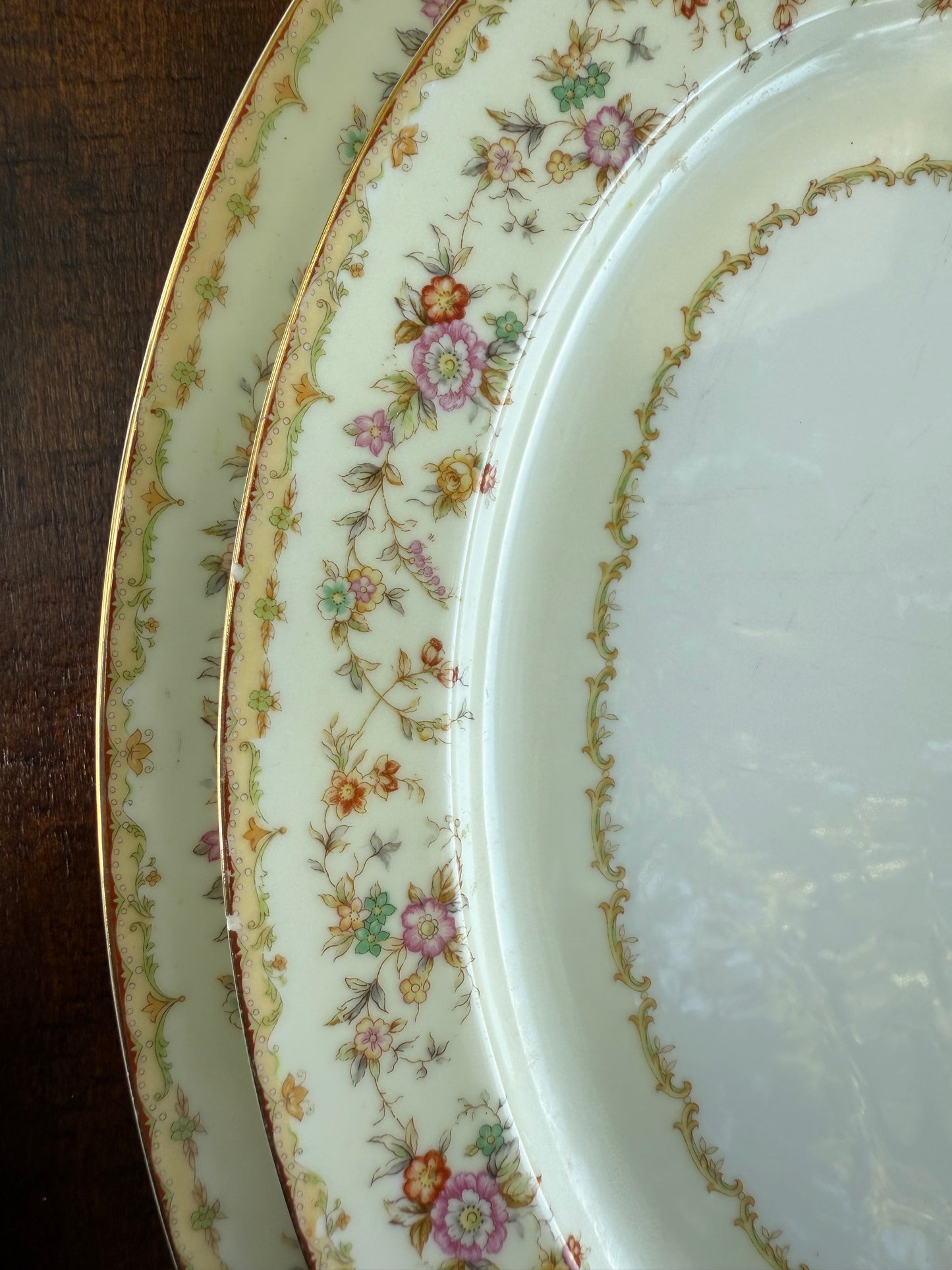 Noritake "Reina" China Set: Large 55 Piece Set in Mixed Condition