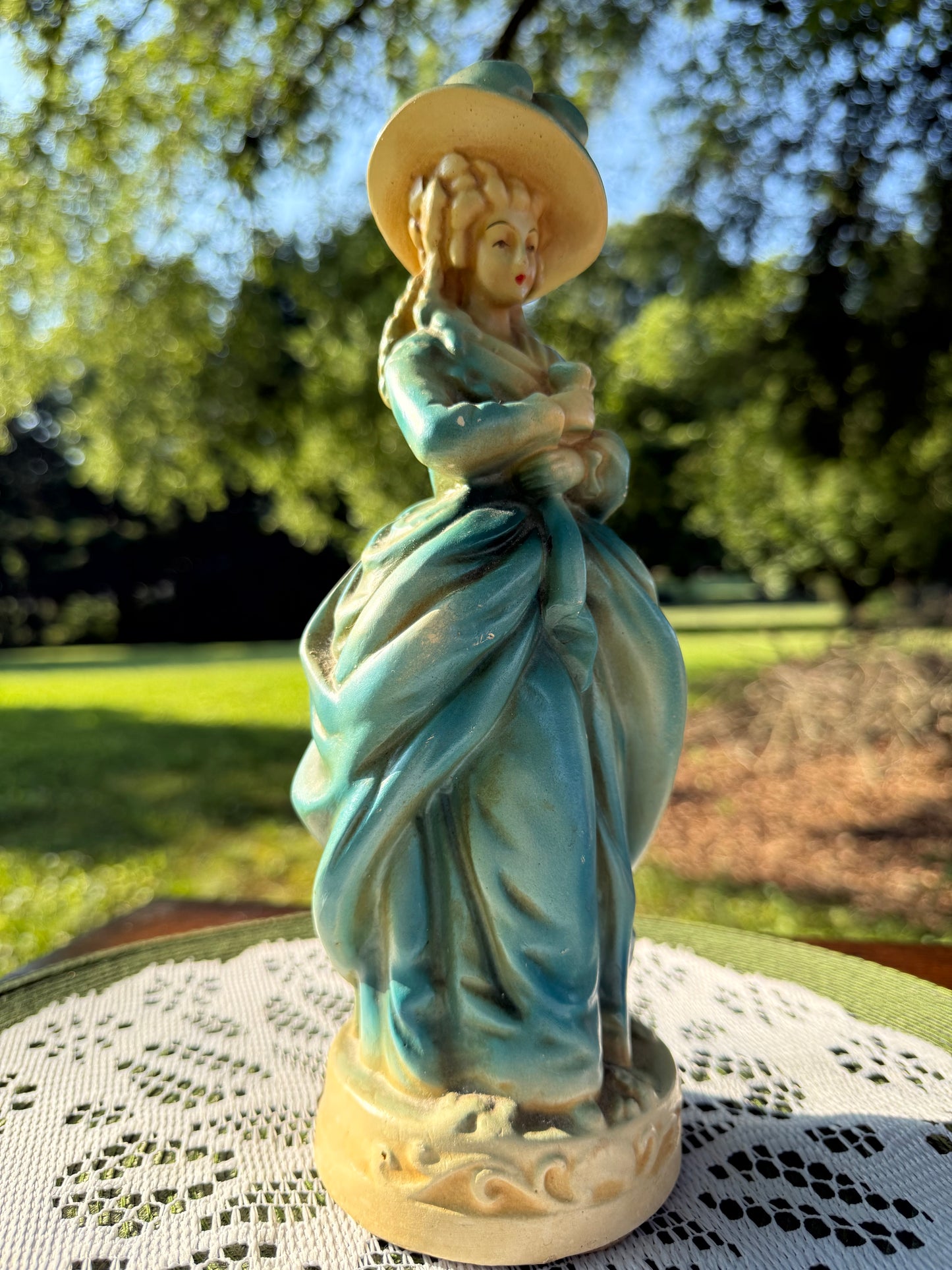 1940s Vintage New Art Wares Chalkware Statue